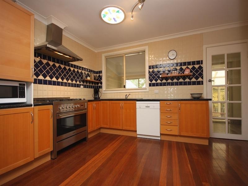 13 Arbon Way, Lockridge WA 6054