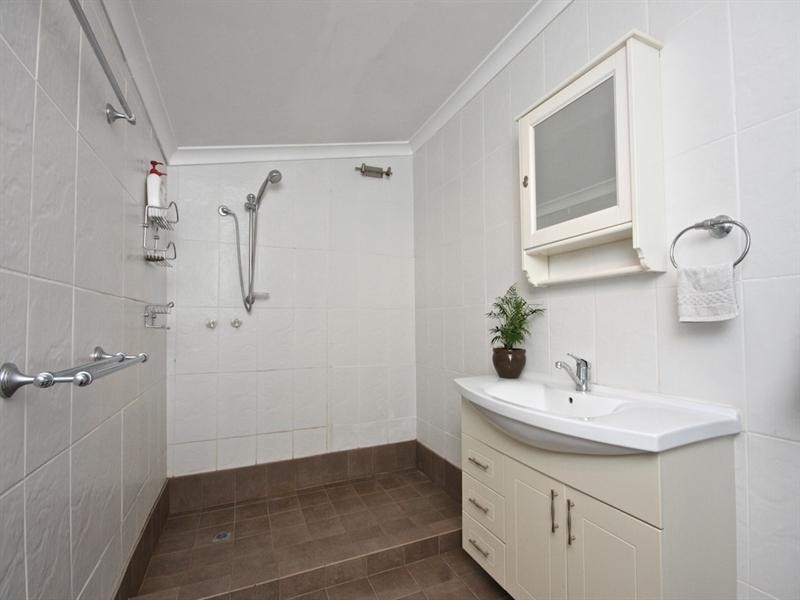 13 Arbon Way, Lockridge WA 6054