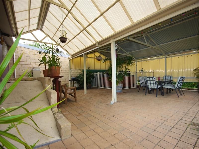 13 Arbon Way, Lockridge WA 6054