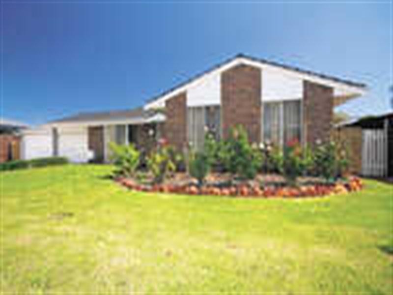 13 Stent Street, Beechboro WA 6063