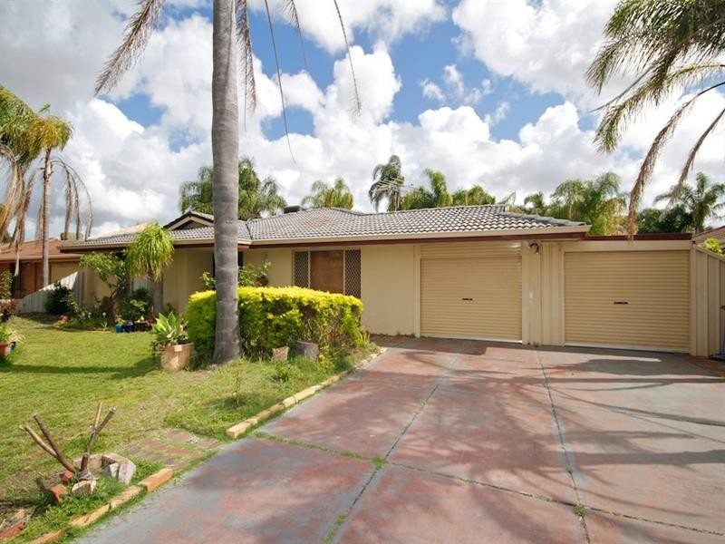 62 Kingfisher Avenue, Ballajura WA 6066