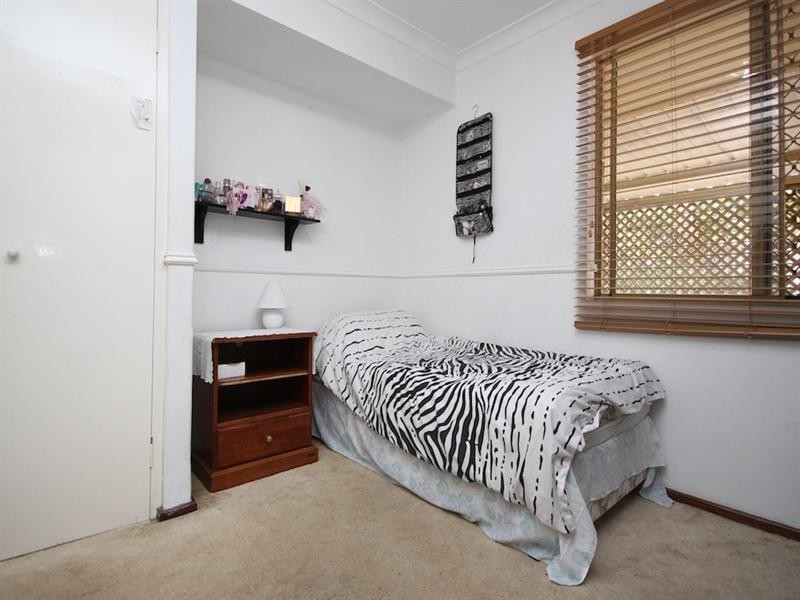 62 Kingfisher Avenue, Ballajura WA 6066