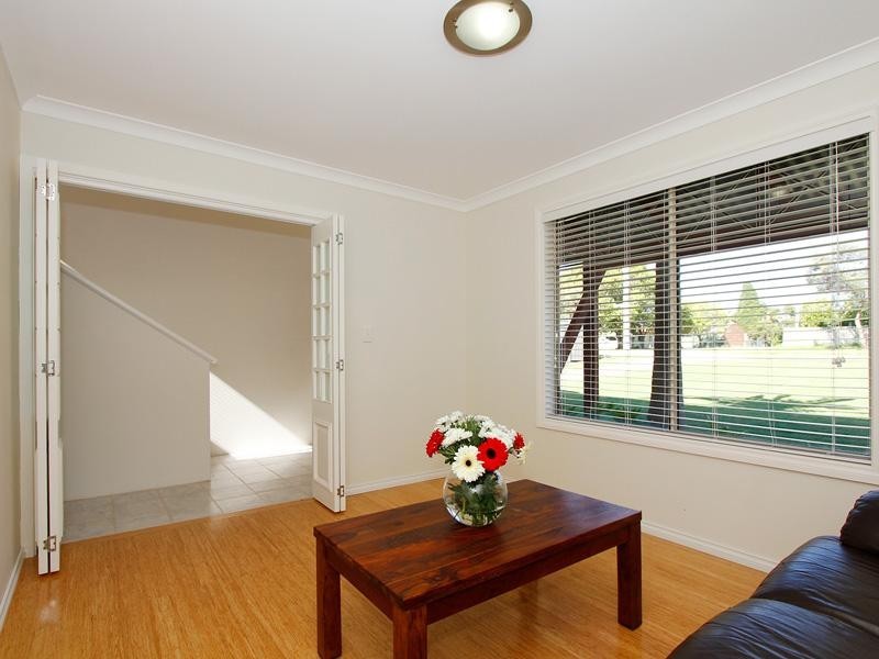 102 Hamilton Street, Bassendean WA 6054