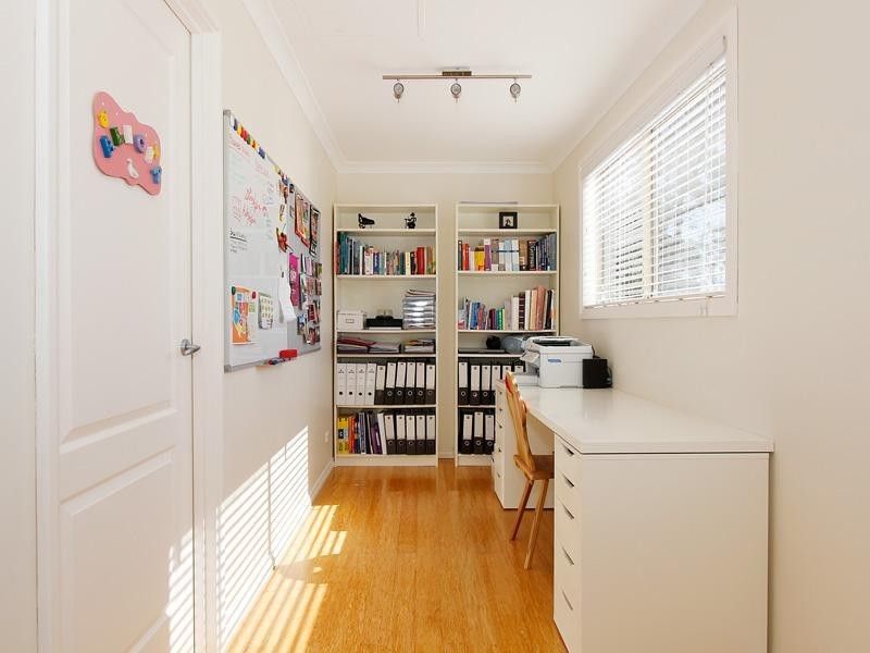 102 Hamilton Street, Bassendean WA 6054