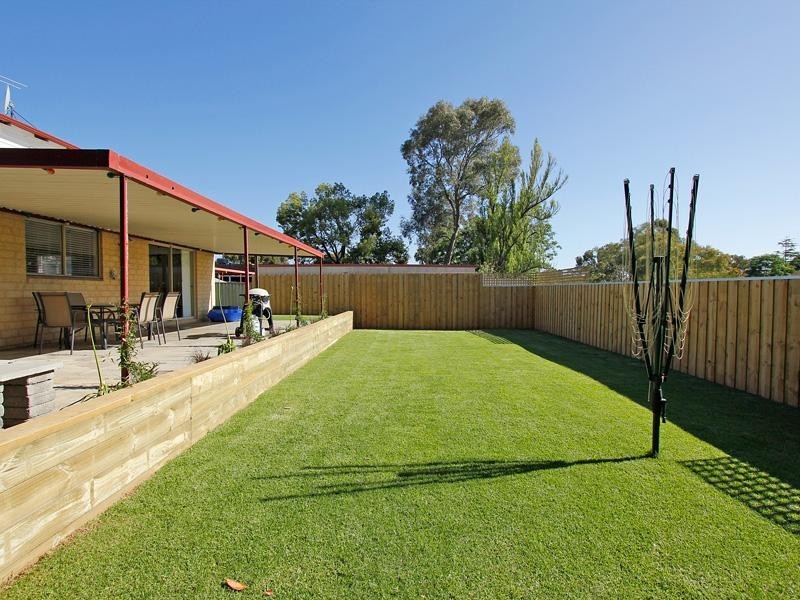 102 Hamilton Street, Bassendean WA 6054