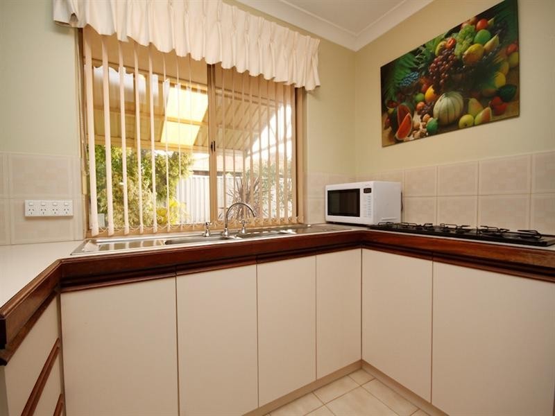 75a Chersterton Road, Bassendean WA 6054