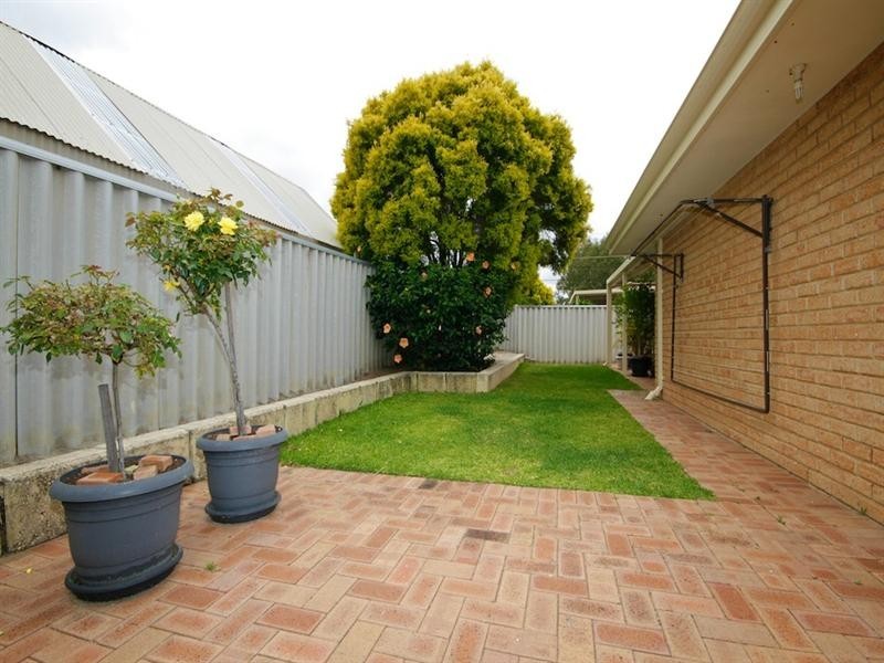 75a Chersterton Road, Bassendean WA 6054