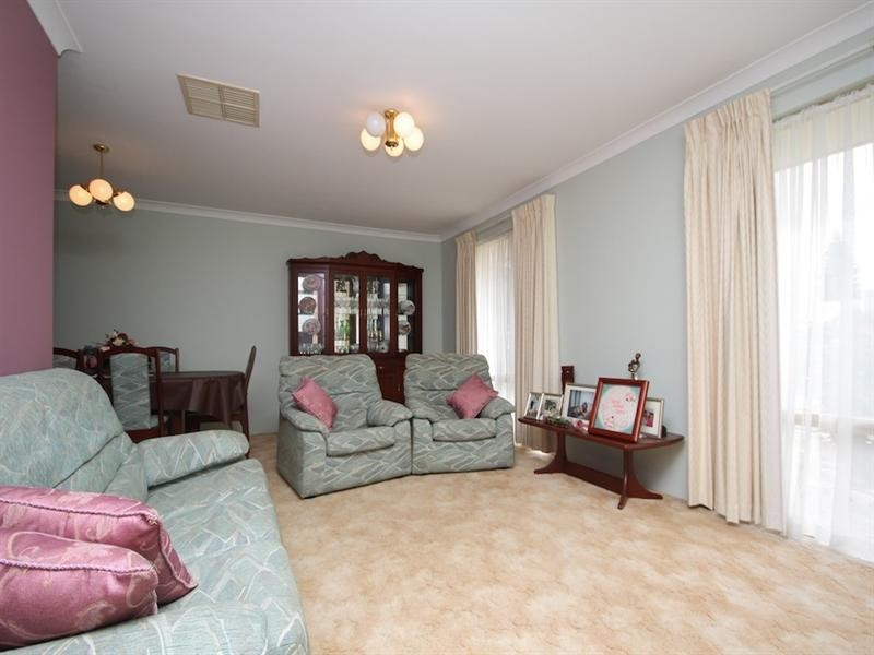 75a Chersterton Road, Bassendean WA 6054