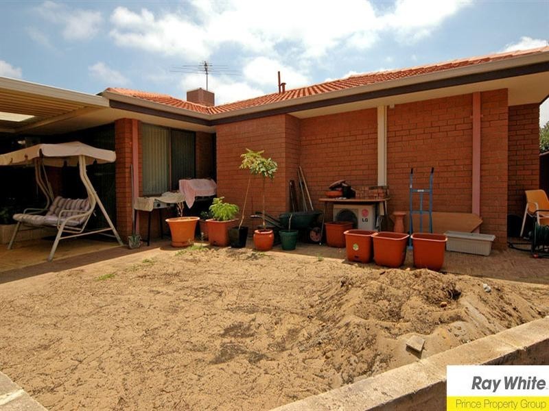 18a Northmoor Road, Eden Hill WA 6054