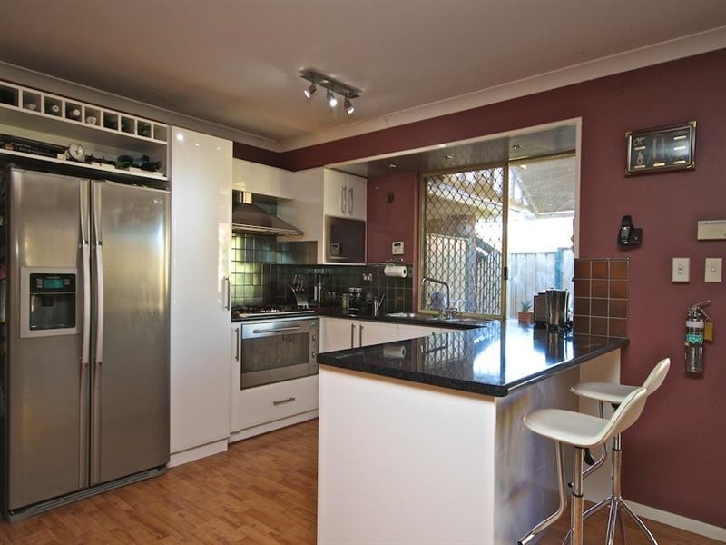 18 Tolbury Retreat, Kiara WA 6054