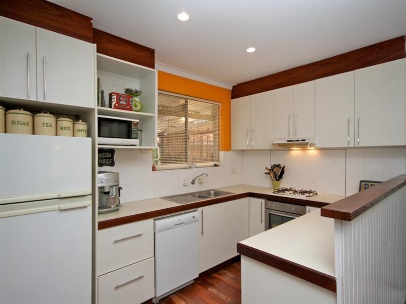 19 Mann Way, Bassendean WA 6054