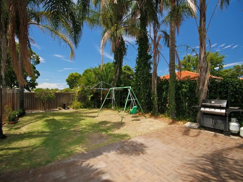 19 Mann Way, Bassendean WA 6054