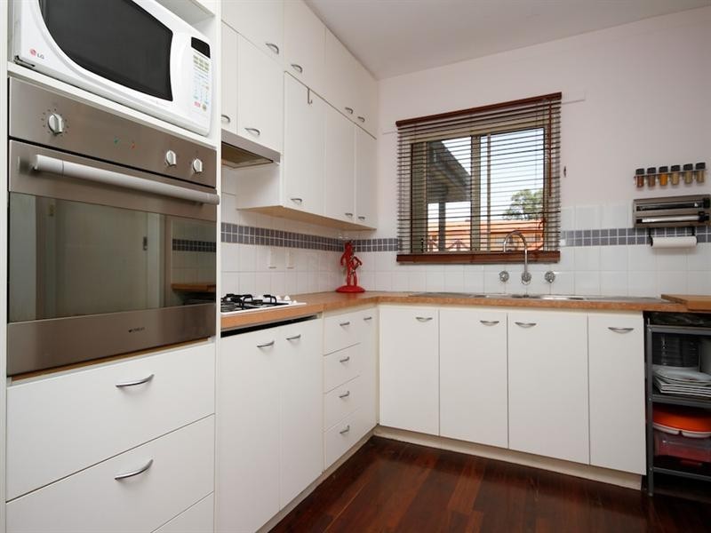 12 Rudge Place, Lockridge WA 6054