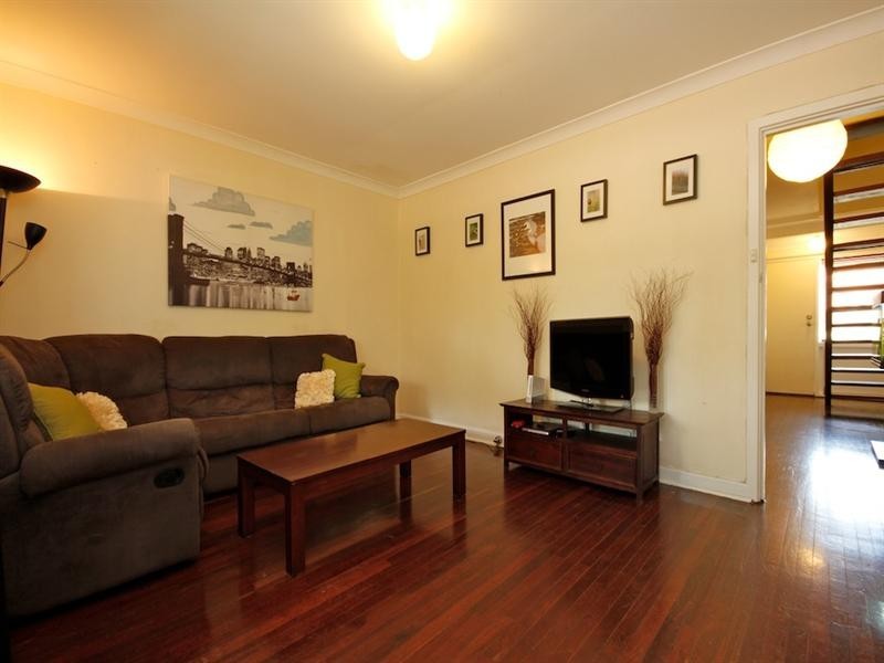 12 Rudge Place, Lockridge WA 6054