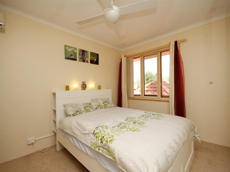 12 Rudge Place, Lockridge WA 6054