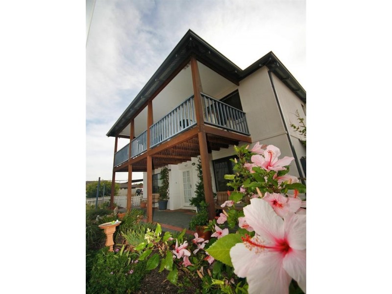 27a Coonawarra Drive, Caversham WA 6055