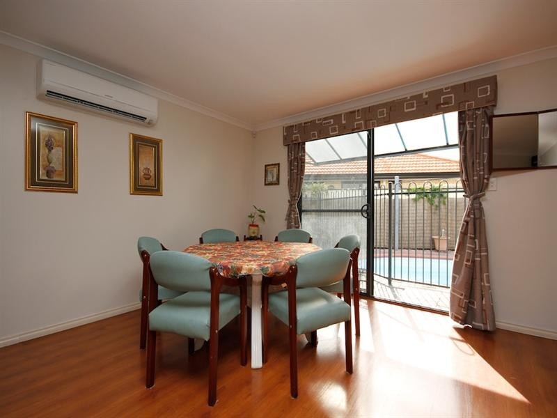 27a Coonawarra Drive, Caversham WA 6055