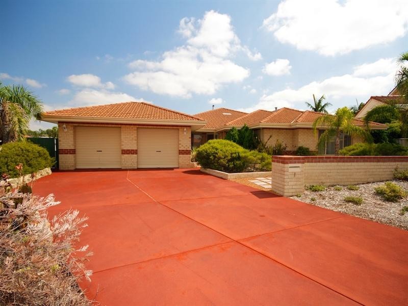 1 Bowood Cove, Kiara WA 6054