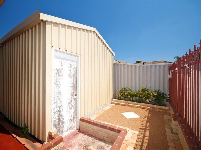 1 Bowood Cove, Kiara WA 6054