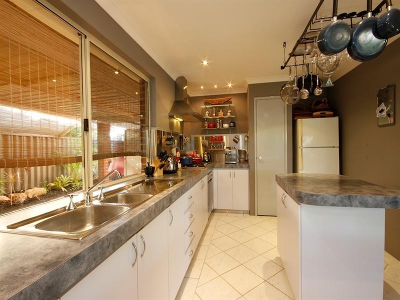 5 Creswick Cross, Kiara WA 6054