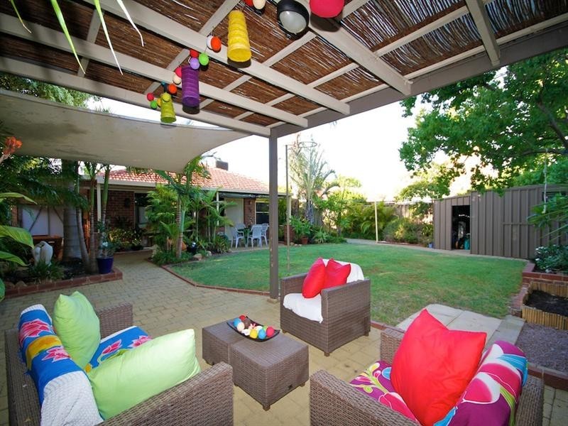 5 Creswick Cross, Kiara WA 6054