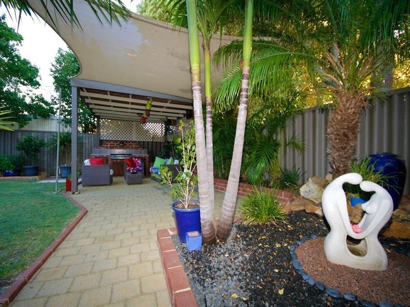 5 Creswick Cross, Kiara WA 6054