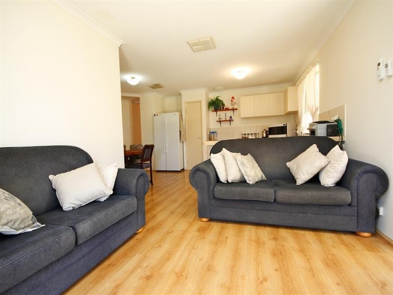 30 Alsace Avenue, Caversham WA 6055