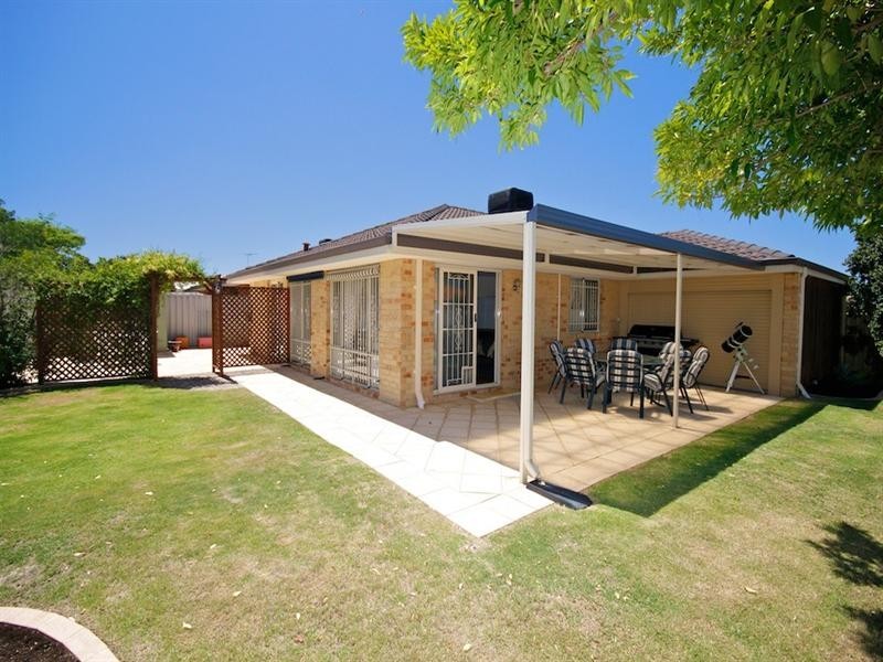 30 Alsace Avenue, Caversham WA 6055