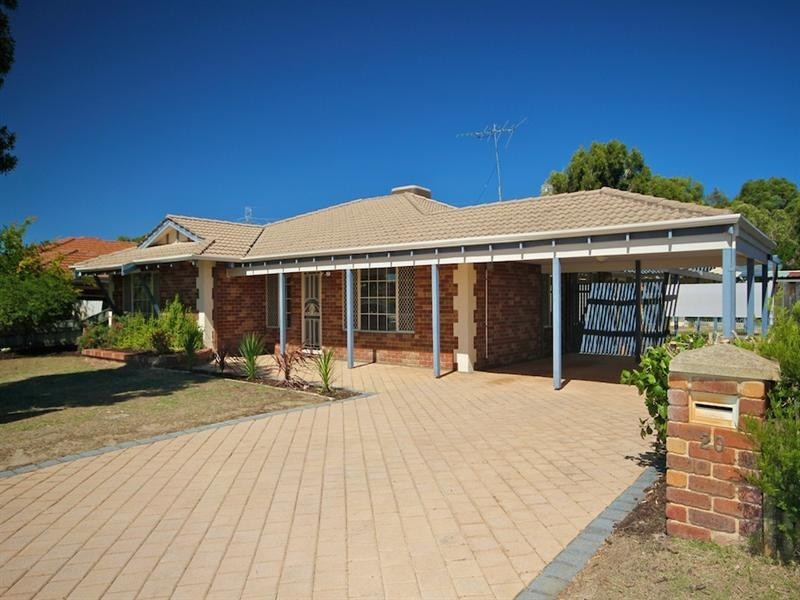 20 Winchester Place, Ballajura WA 6066