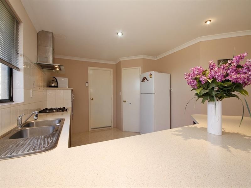 45 Bennett Street, Caversham WA 6055
