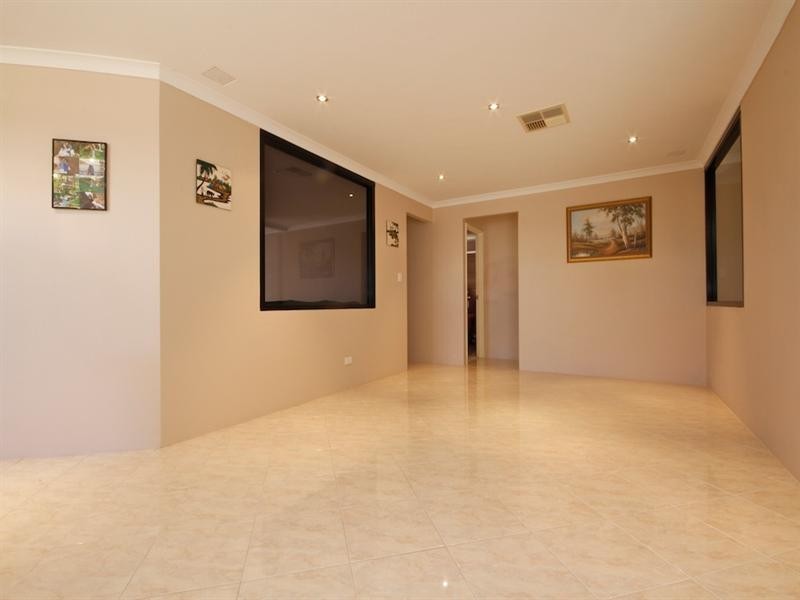 45 Bennett Street, Caversham WA 6055