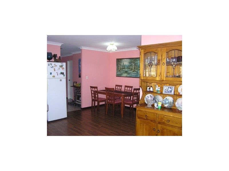 1 Fussel Green, Stratton WA 6056
