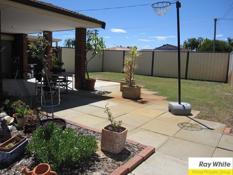 1 Lena Crescent, Beechboro WA 6063