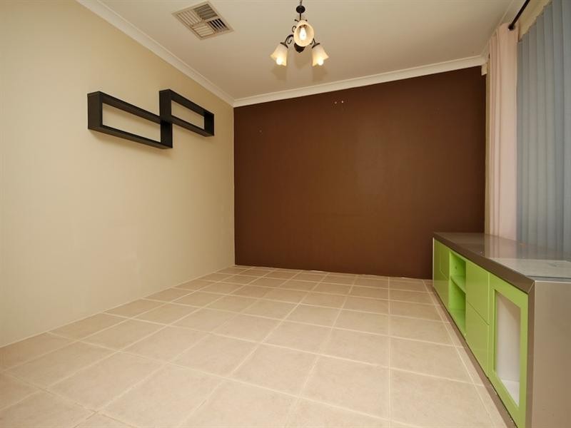 35 Mitra Loop, Beechboro WA 6063