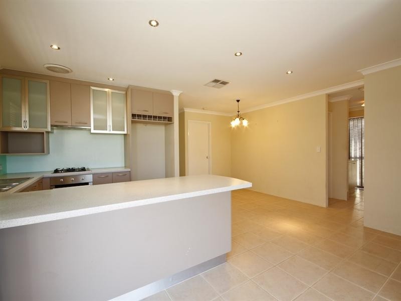 35 Mitra Loop, Beechboro WA 6063