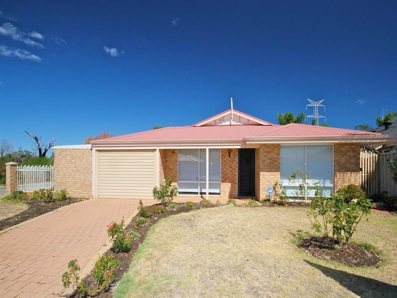 9 Pikes Close, Caversham WA 6055