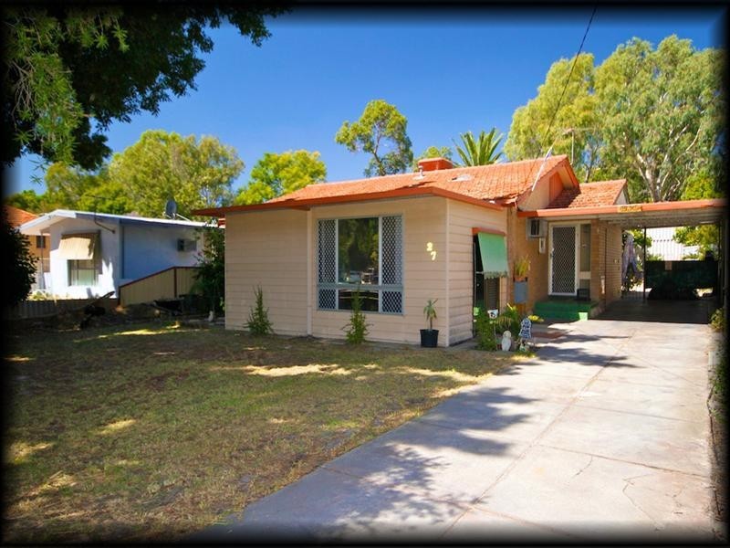 27 Arbon Way, Lockridge WA 6054