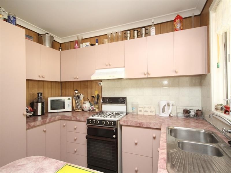 27 Arbon Way, Lockridge WA 6054