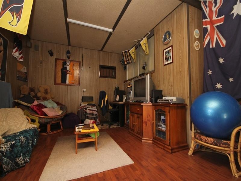 27 Arbon Way, Lockridge WA 6054