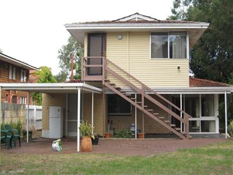 21 North Road, Bassendean WA 6054