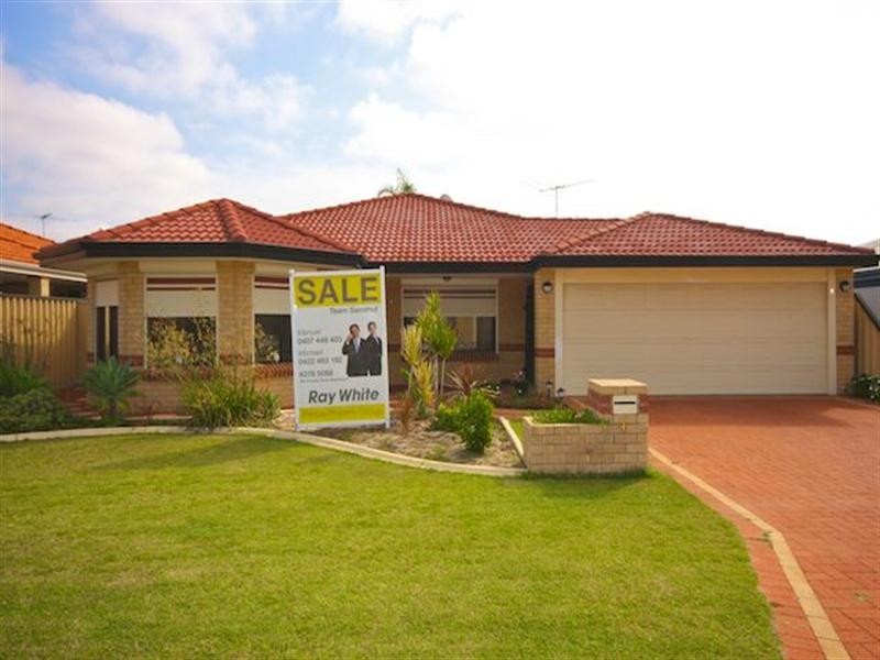 6 Tallow Way, Beechboro WA 6063