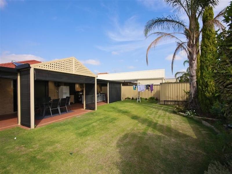 6 Tallow Way, Beechboro WA 6063