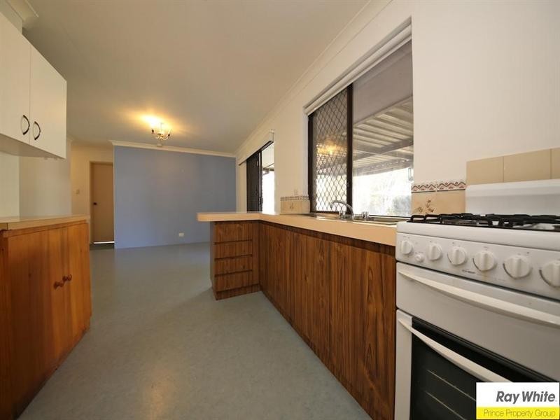 11 Grande Way, Beechboro WA 6063