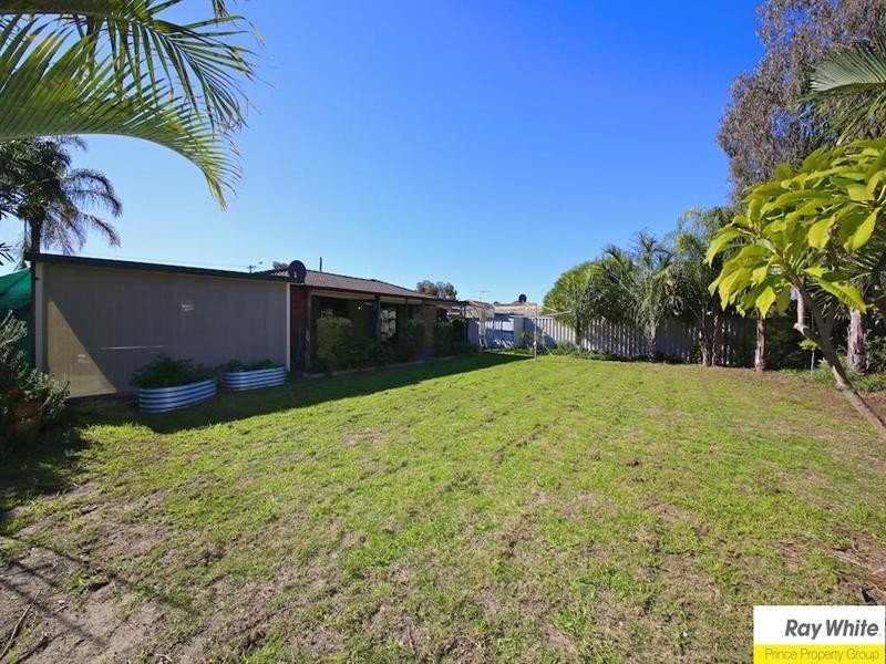 11 Grande Way, Beechboro WA 6063