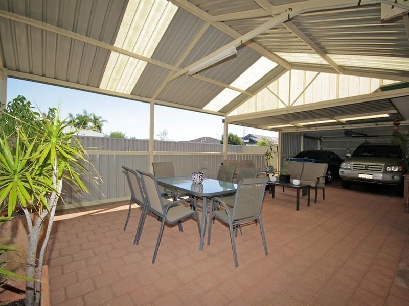 60 Lombardy Crescent, Caversham WA 6055
