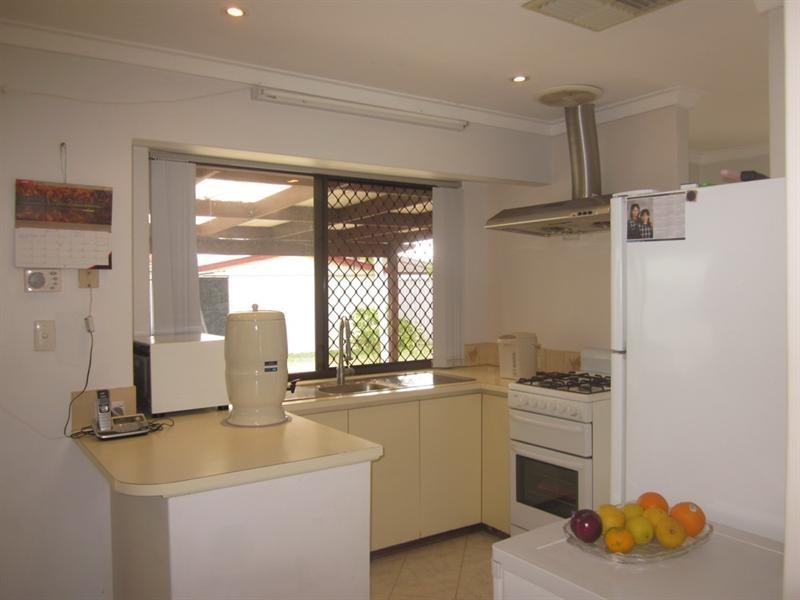 20 Rhone Place, Beechboro WA 6063