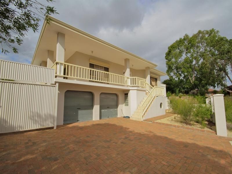 12 Elsfield Way, Bassendean WA 6054