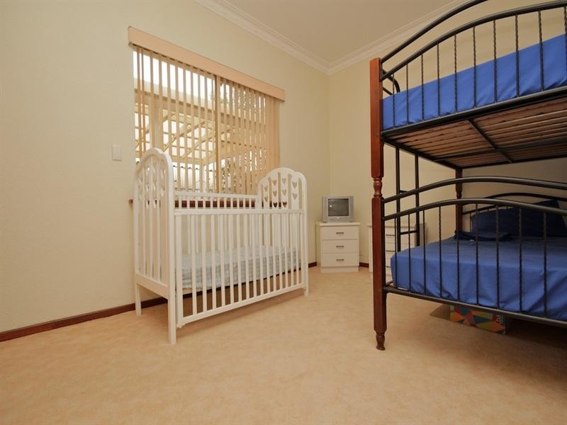 12 Elsfield Way, Bassendean WA 6054