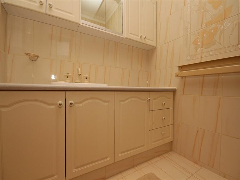 12 Elsfield Way, Bassendean WA 6054