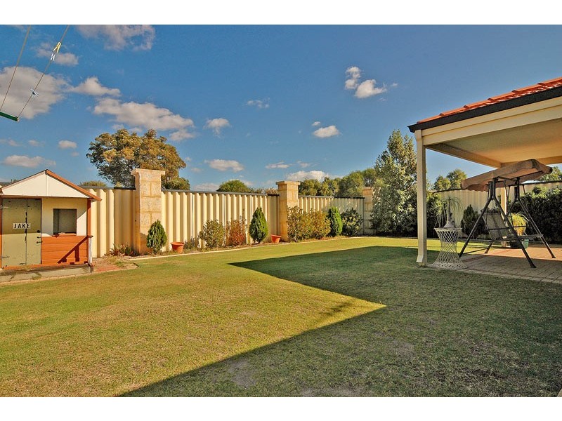 51 Albatross Loop, Beechboro WA 6063